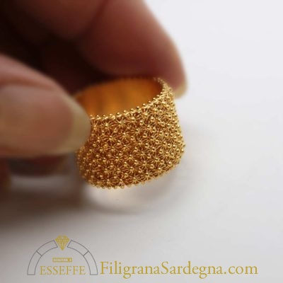 Anello a fascia in filigrana d'oro fede sarda a nido d'ape (sei file)