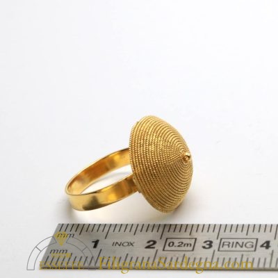 Anello con corbula grande in filigrana d'oro