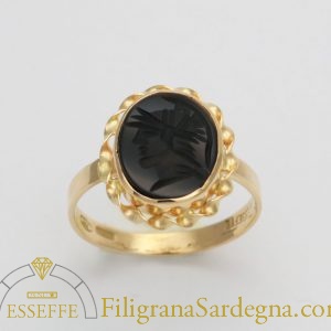 Anello con corniola nera