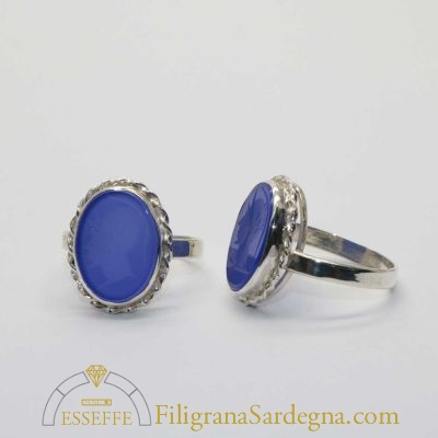 Anello corniola blu con torchon in argento