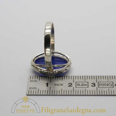 Anello corniola blu con torchon in argento