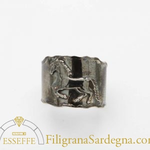 Anello in argento con cavallo