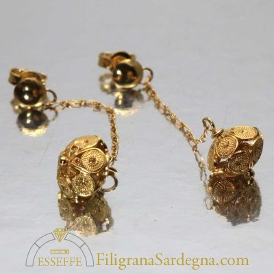 Bottoncini in filigrana d’oro pendenti