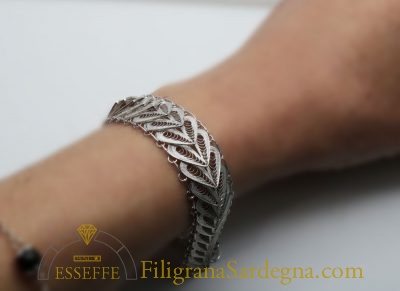 Bracciale a lisca di pesce in filigrana d’argento
