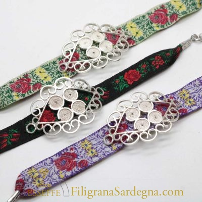 Bracciale argento con broccato ed elemento in filigrana