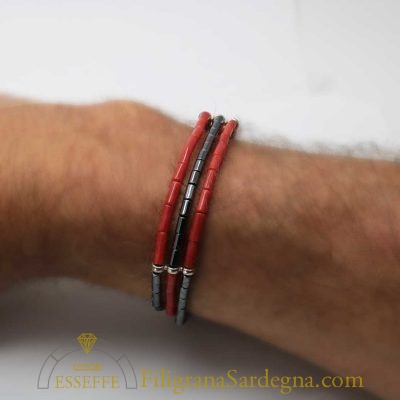 Bracciale cannettine di corallo ed ematite con chiusura in argento