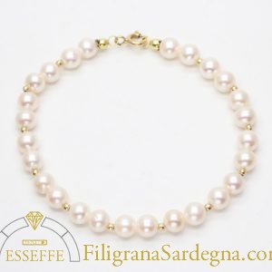 Bracciale con perle bianche