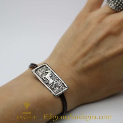 Bracciale in argento con cavallo d'oro o argento