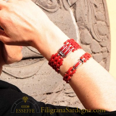 Bracciale corallo argento e zirconi