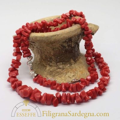 Collana con tronchetti di corallo rosso Sardegna