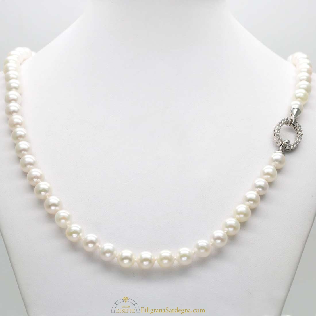 Collana di perle con chiusura in oro bianco - Gioielli Sardi Filigrana  Sardegna - Esseffe Dorgali Laboratorio Orafo Francesco Serra