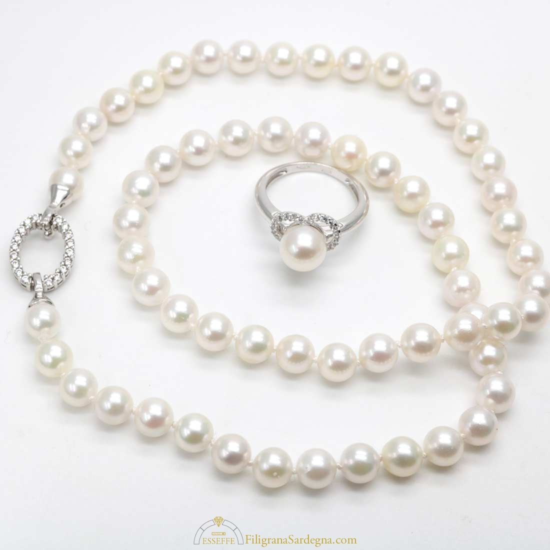 Chiusura Per Collana di Perle In Oro Bianco.