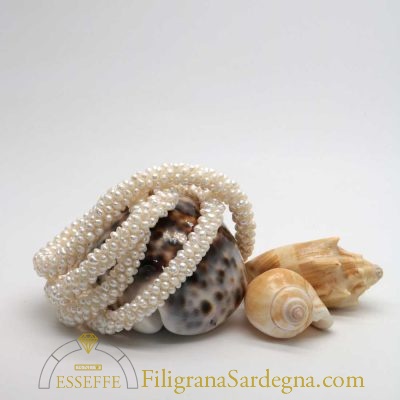 Collana di perle d’acqua dolce con lavorazione tessito