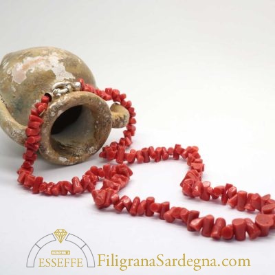 Collana di tronchetti di corallo rosso Sardegna