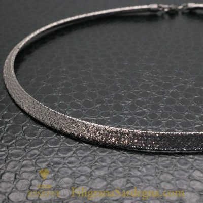 Collier semirigido magia intrecciata oro bianco