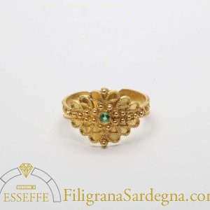Fede sarda in oro con smeraldo