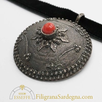 Pendente in filigrana a bottone sardo